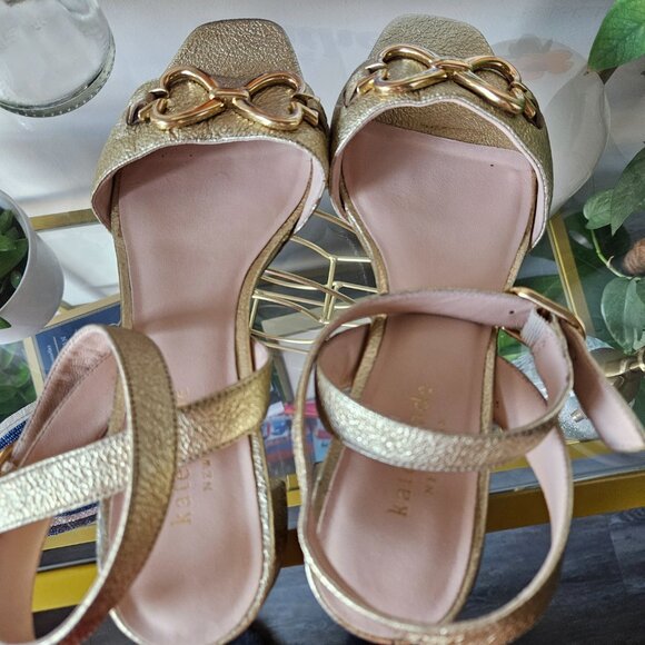 Kate Spade New York Lagoon Heart Chain Sandals - Picture 5 of 9